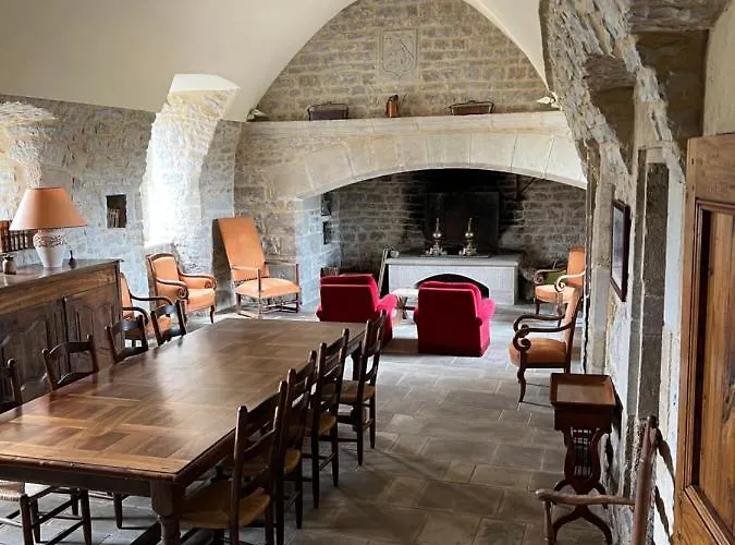 Les Distinguees - Manoir De Bessodes