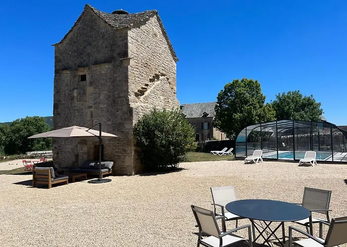 Les Distinguees - Manoir De Bessodes Отель типа 