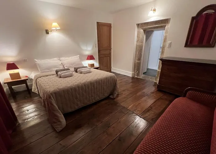 Les Distinguees - Manoir De Bessodes 4*