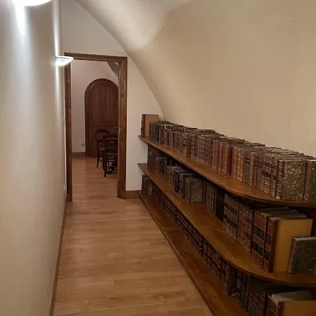 Les Distinguees - Manoir De Bessodes Recoules-Previnquieres